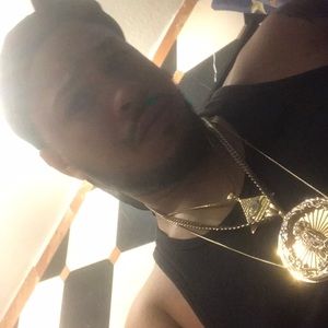 Meet your Posher, Raymond